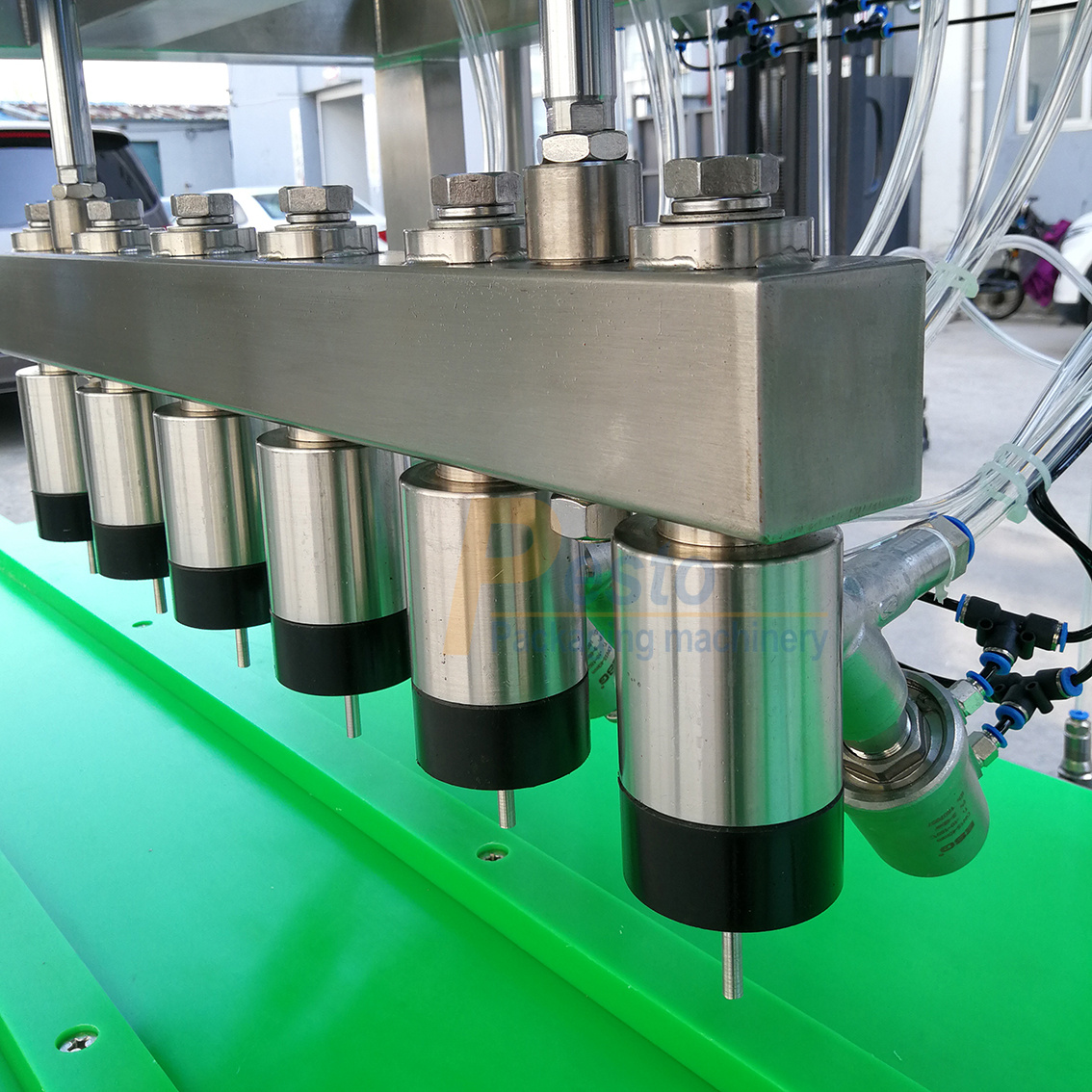 semi automatic beer bottling machine-filling part