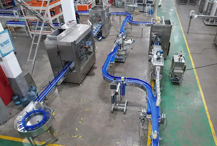 nhà sản xuất máy rót dầu tại Trung Quốc