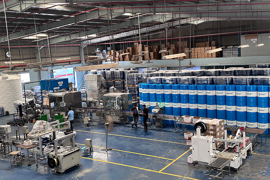 GLOBAL-LUBRICANT-OIL-FILLING-LINE-PROJECTS-3