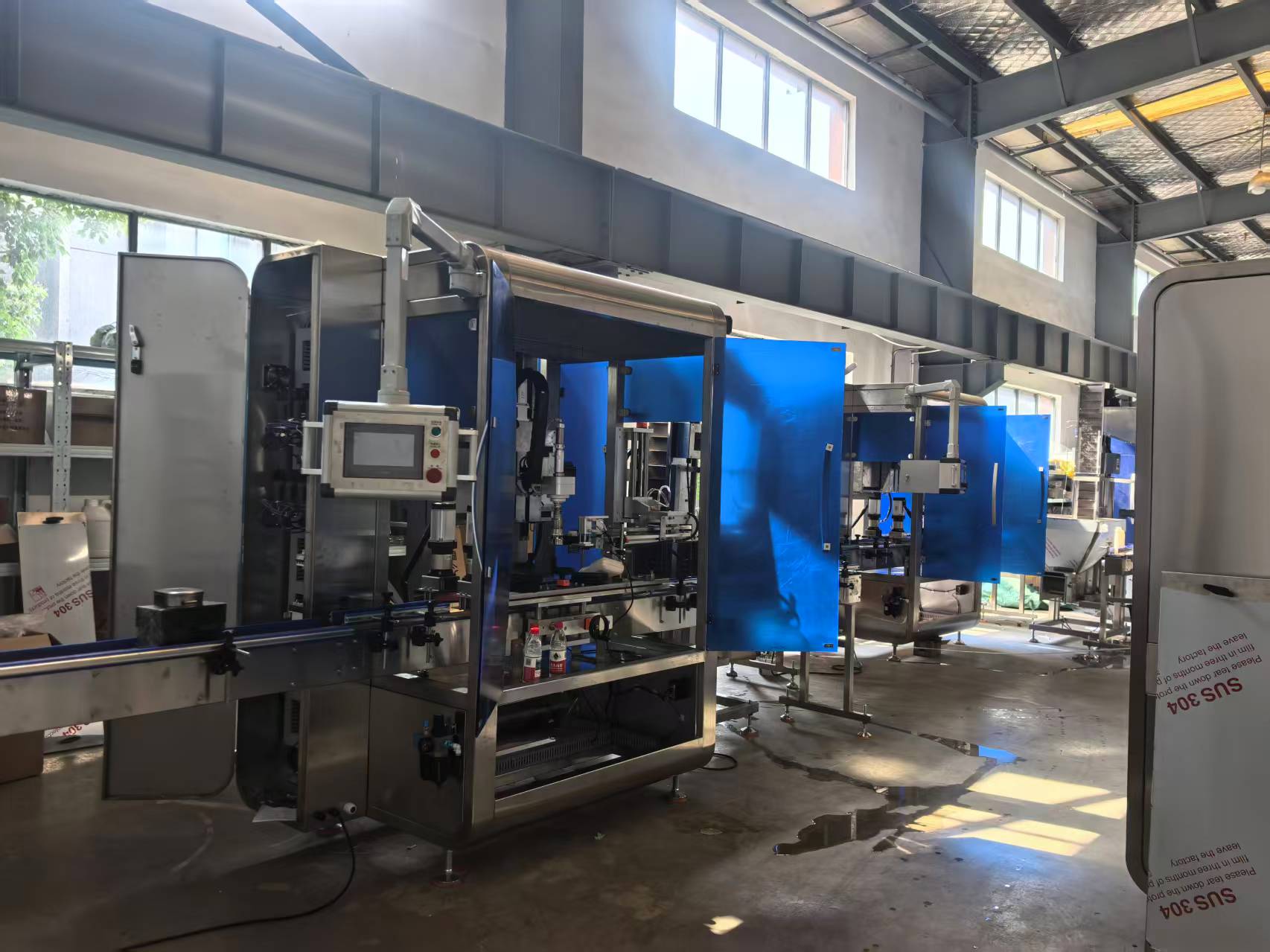 Liquid filling machine for sale